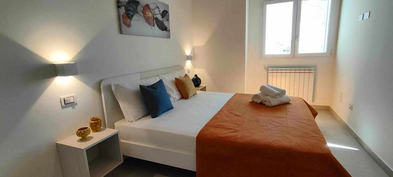 Casa Vacanze Rainbow, Siracusa Syracuse Bagian luar foto