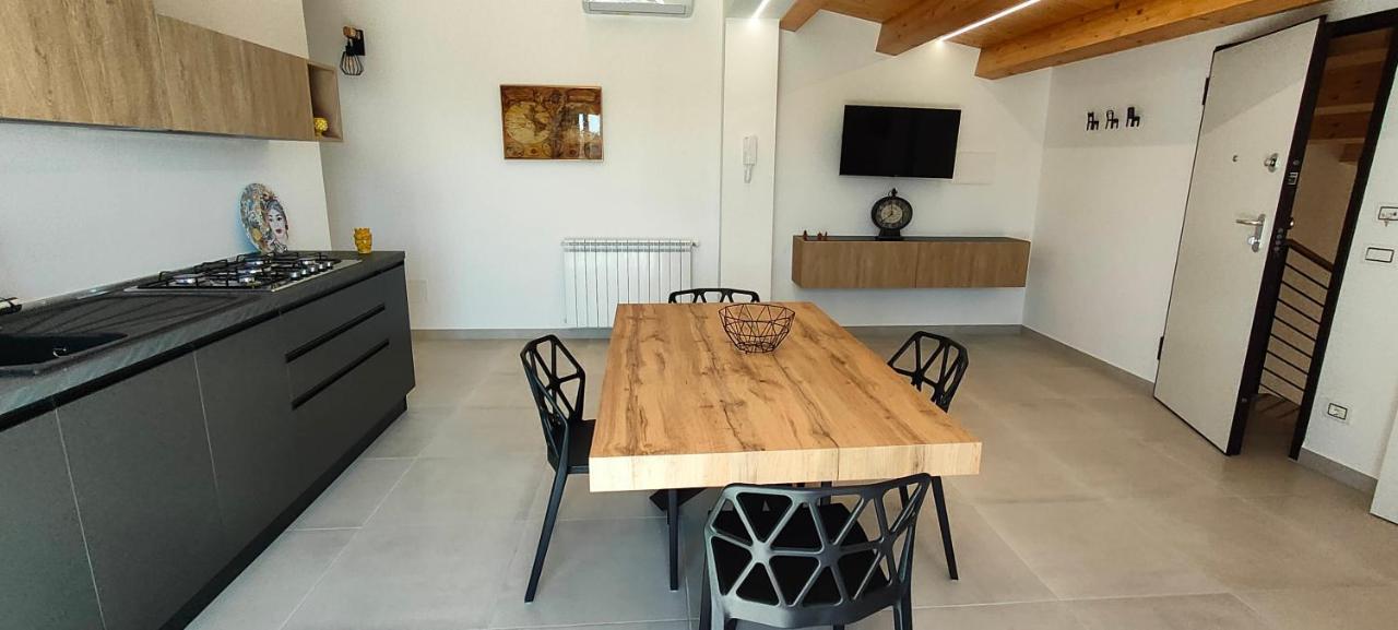 Casa Vacanze Rainbow, Siracusa Syracuse Bagian luar foto