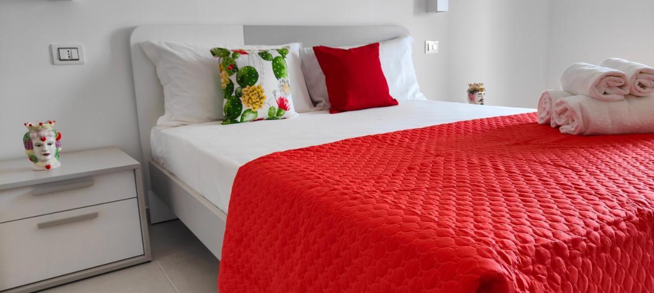 Casa Vacanze Rainbow, Siracusa Syracuse Bagian luar foto